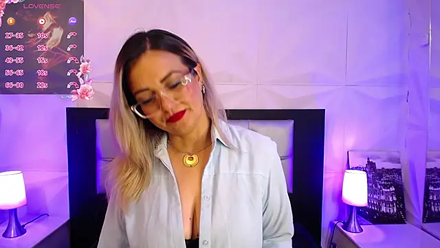 Azaahara_ webcam