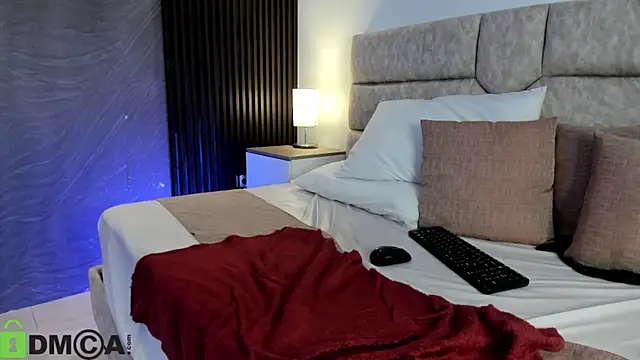 Watch Dulcecooper1 live on EroticFlix - High definition streams