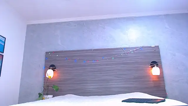 Dilan_Hall webcam
