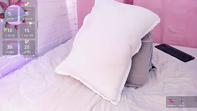 alison_daniels_ webcam