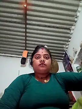 Cut_pihu56 webcam
