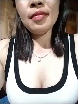 Lya_hott webcam