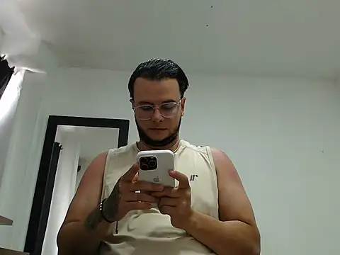 Cloudydayxxx webcam