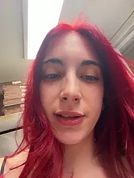sexymelli18 webcam