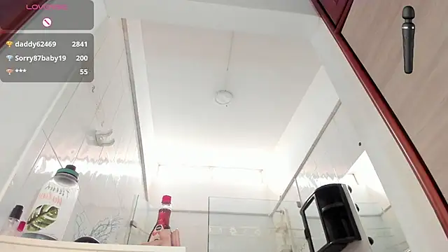 AlissaJoness webcam