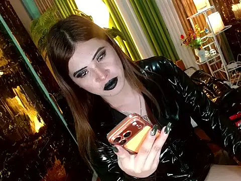 Queen_kendalx19 webcam