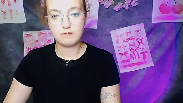 MissAriaa webcam