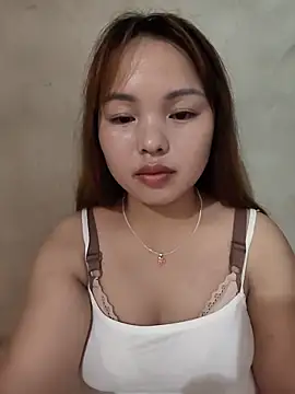 Mina_xYx webcam