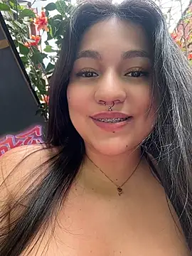 Emily_Gomezz webcam