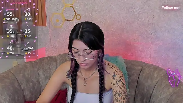 mia_smoke_ webcam