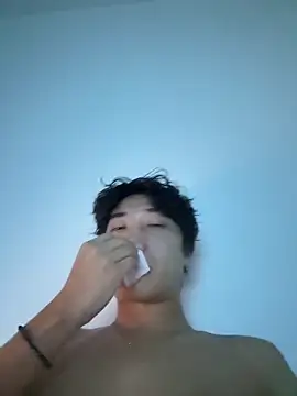 YourBadboy718 webcam