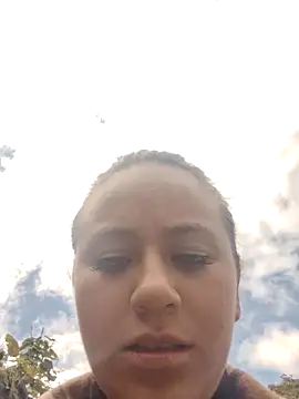 Angeel_white25 webcam