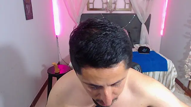 Alexx_levi webcam