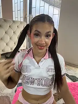 Lilyangell_ webcam