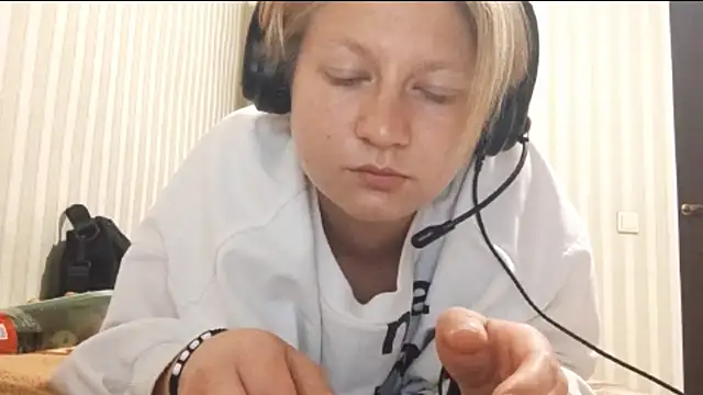 JennyShortcut webcam