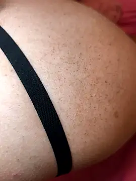 BarbieBull8 webcam