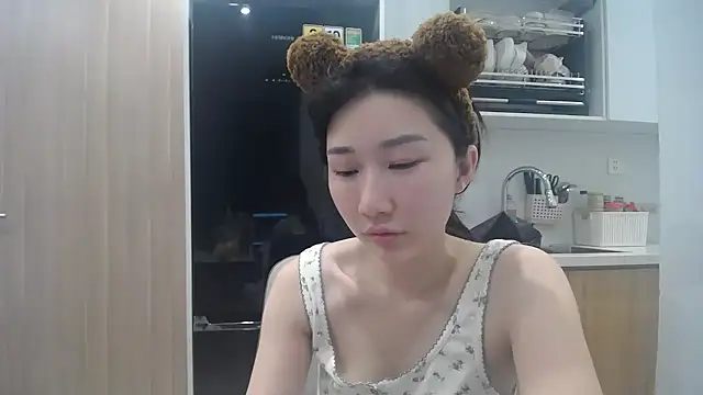 Asiagirll live cam on StripChat