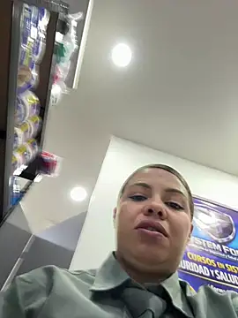 Ariana-07