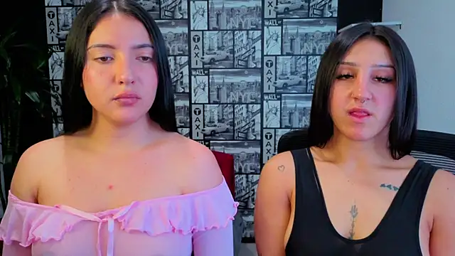 Isa_And_Natasha webcam
