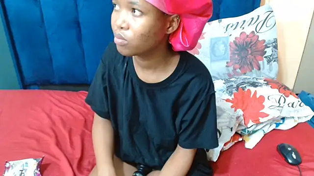 hotcreamytea (F teen) - blowjob