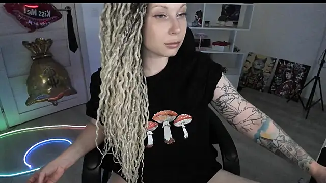 HoneySallyMoore webcam