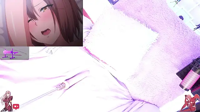 Kira-- webcam