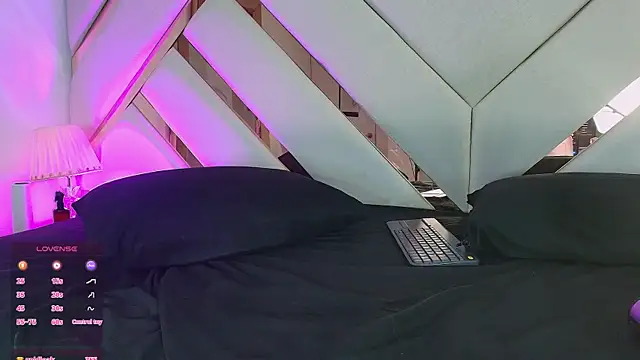 Watch Noa_butterfly_ live on EroticFlix - High definition streams