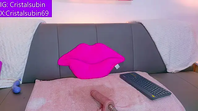 Watch cristal_subin69 live on EroticFlix - High definition streams