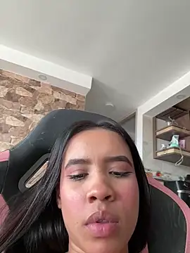 Watch samiacooper25 live on EroticFlix - High definition streams