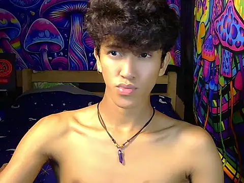 hugekenbigcock webcam