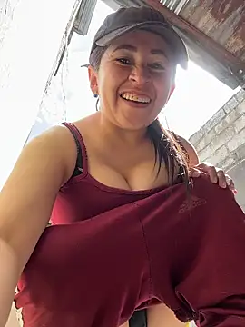 latinfemale webcam