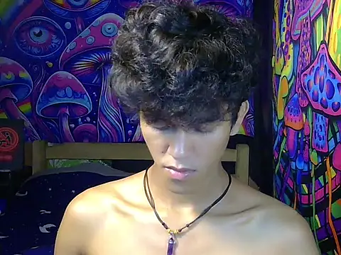 hugekenbigcock webcam