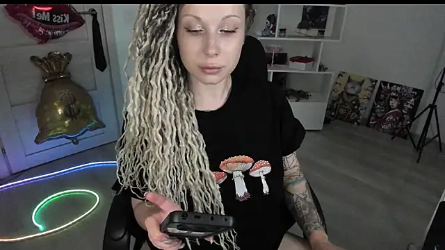 HoneySallyMoore webcam