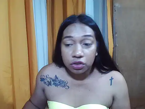 ellah_morenax webcam