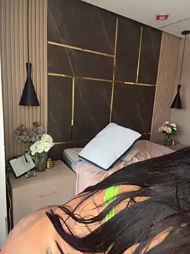 emily-Hornyy webcam