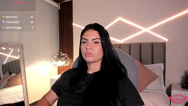 Veronicalanx1 live cam on StripChat