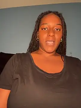 GirthGoddessCoco webcam