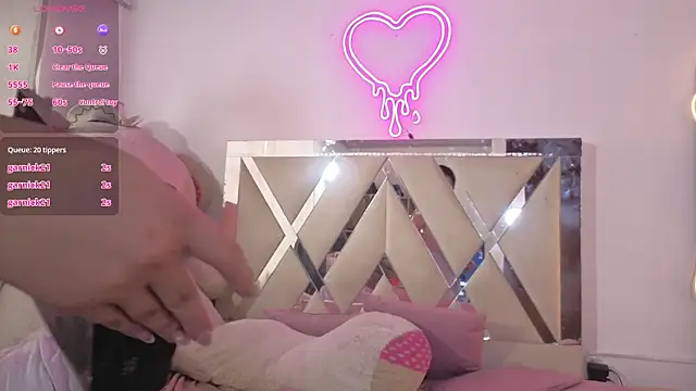 MILAH_TAY webcam