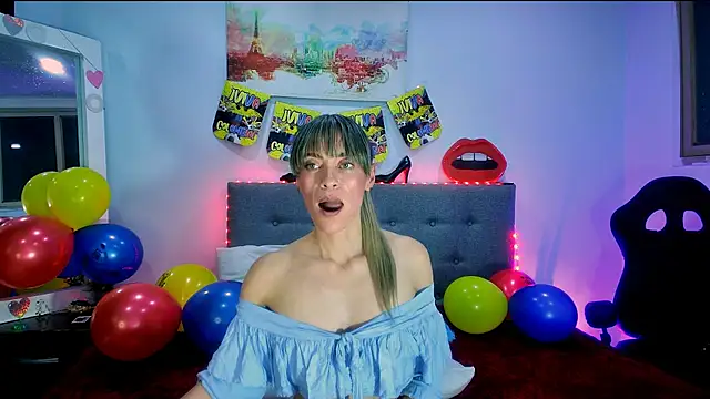 Watch Lorena_sweet33 live on EroticFlix - High definition streams