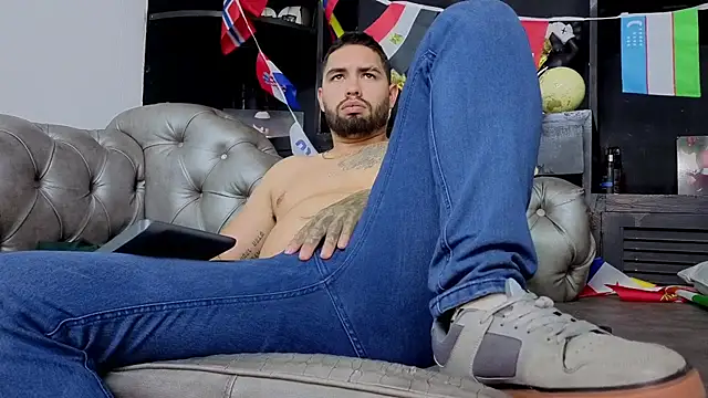 Matteosantos's cam show statistics and live stream