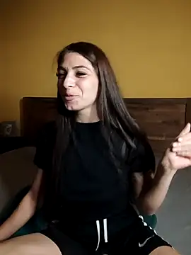 AntoniaHottie live cam on StripChat