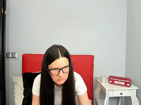 NadiaXlove webcam