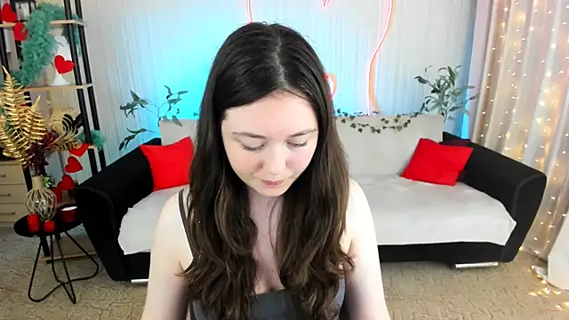 AlluringLookk webcam
