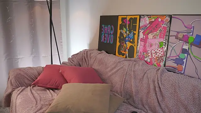 VinnieSerrano webcam