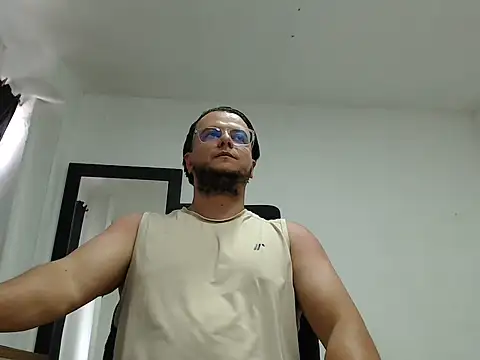 Cloudydayxxx webcam