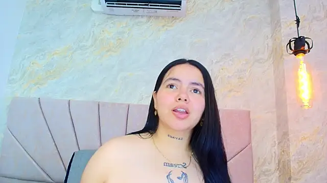 Mia_candy_0 webcam