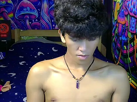 hugekenbigcock webcam