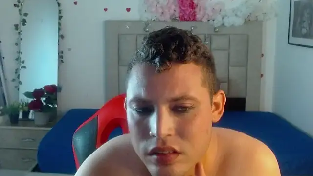 sven_fox723 webcam