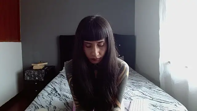 Emilia_1995 webcam