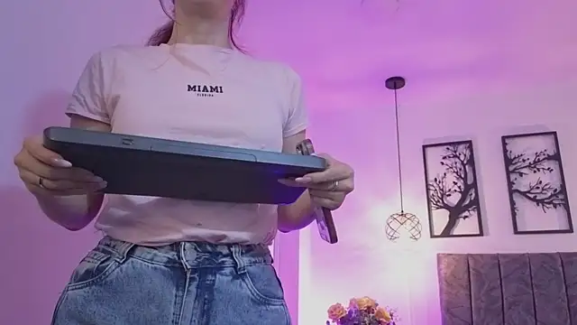 Andy_and_emma webcam